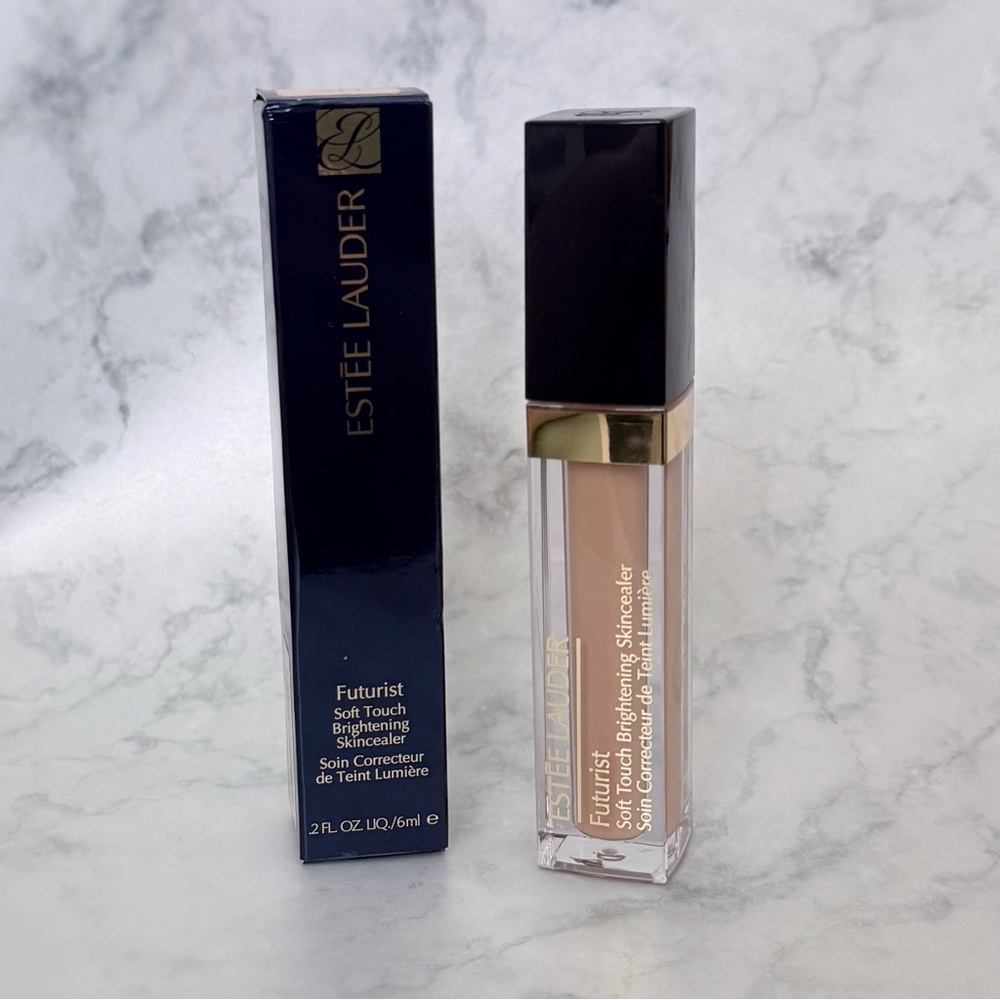 Estée Lauder  Futurist Soft Touch Brightening Skincealer Concealer - 3N